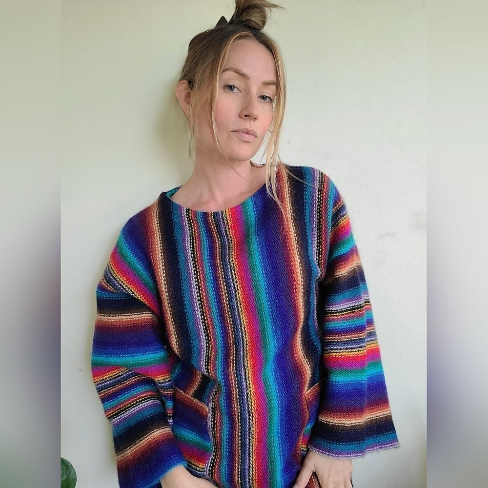 The Technicolor Dream Vintage 1970s Tunic Sweater M